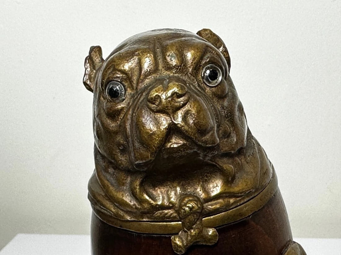 Small Victorian Style Decorative Bulldog Inkwell Named Charlie - 3