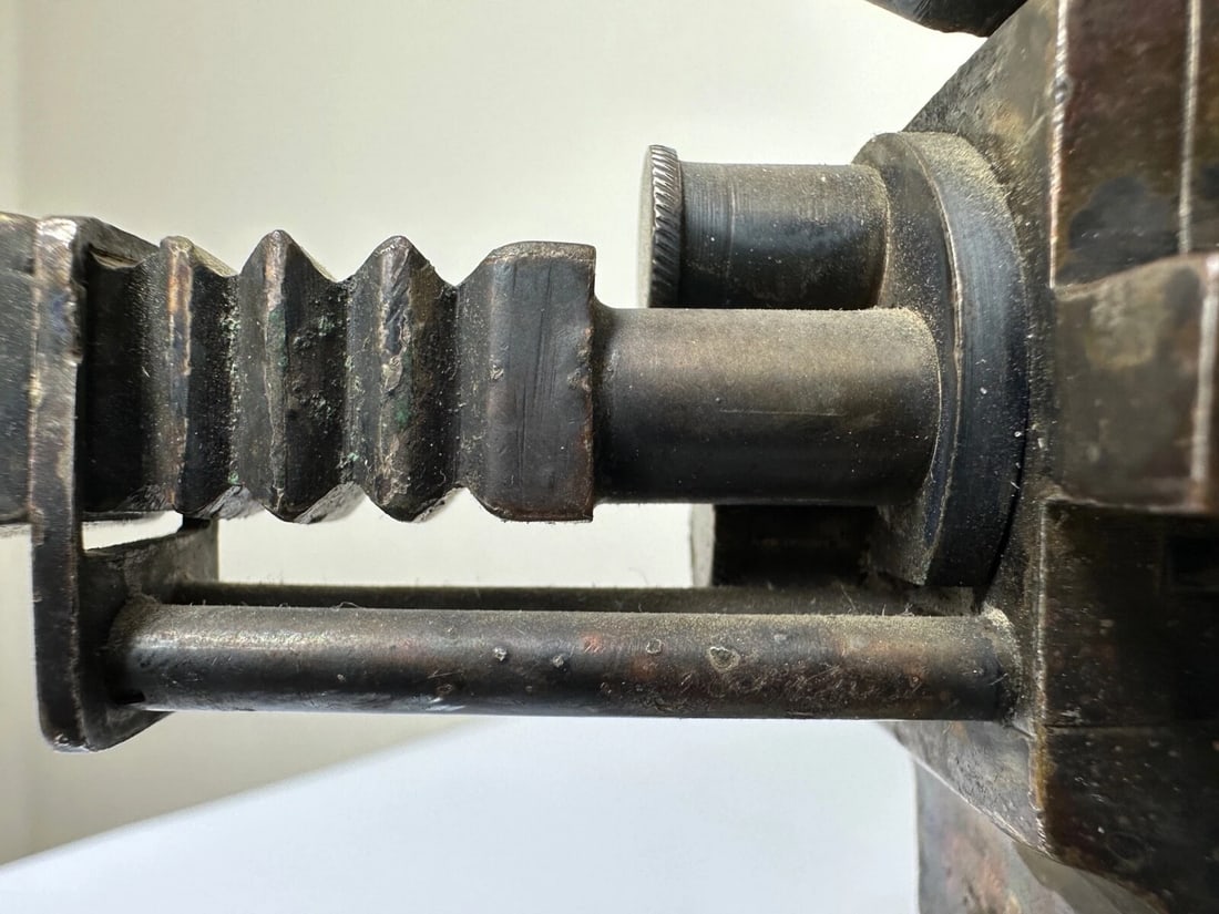 Fine & Rare Art Deco “Movie Camera” Automobile Mascot - 8
