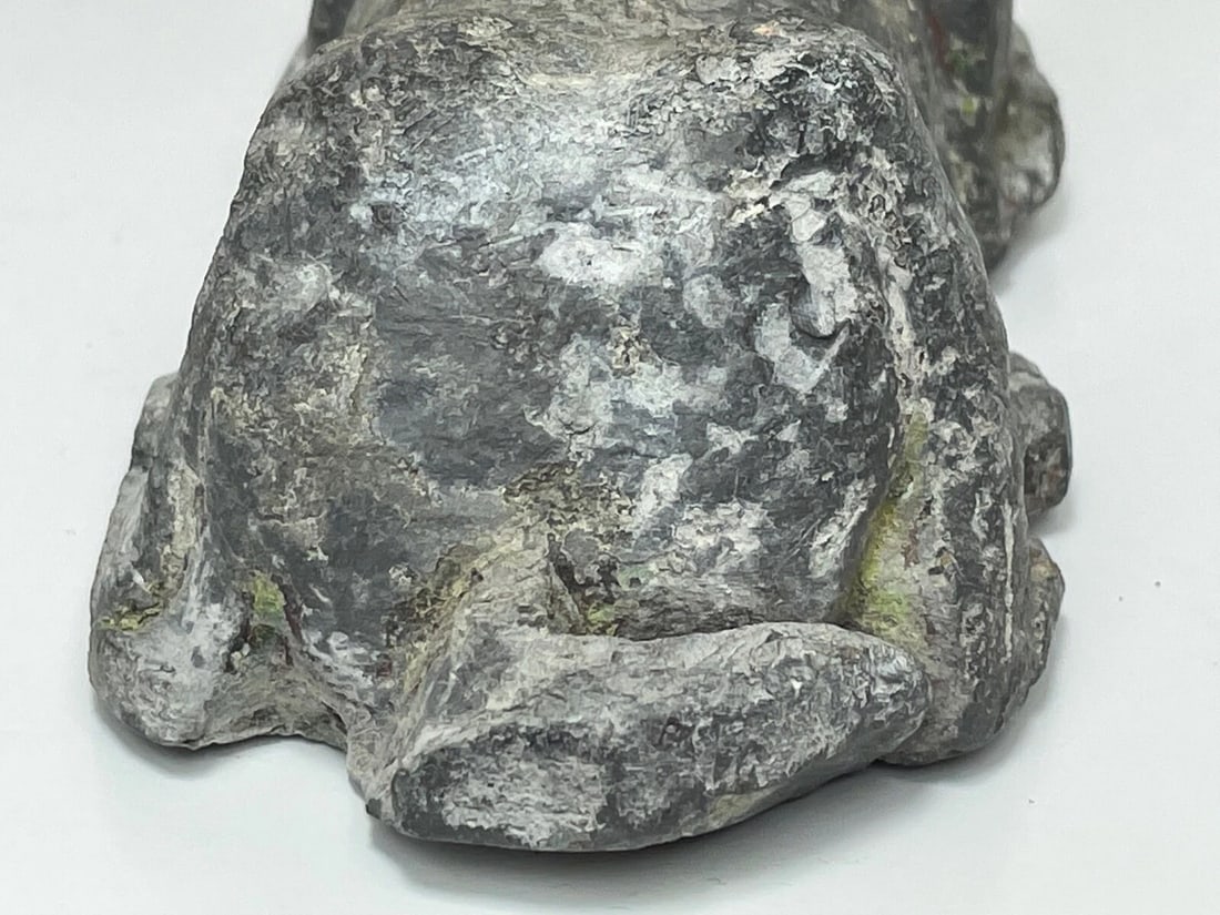 Small C1760 Lead Recumbent Hound Dog Sculpture In the Manner of John Cheere - 11