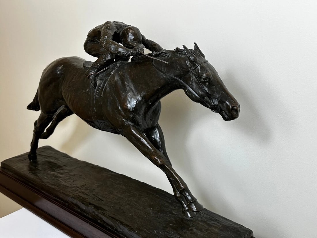 Bronze Race Horse Dunfermline Jockey Willie Carson Sculpture By Phillip Blacker - 2