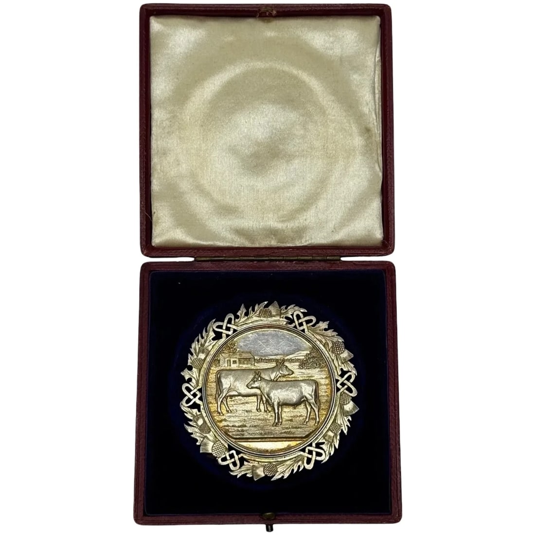 Victorian Scottish Silver Agricultural Prize Medal Ayrshire Cow & Calf Bull (1 of 20)
