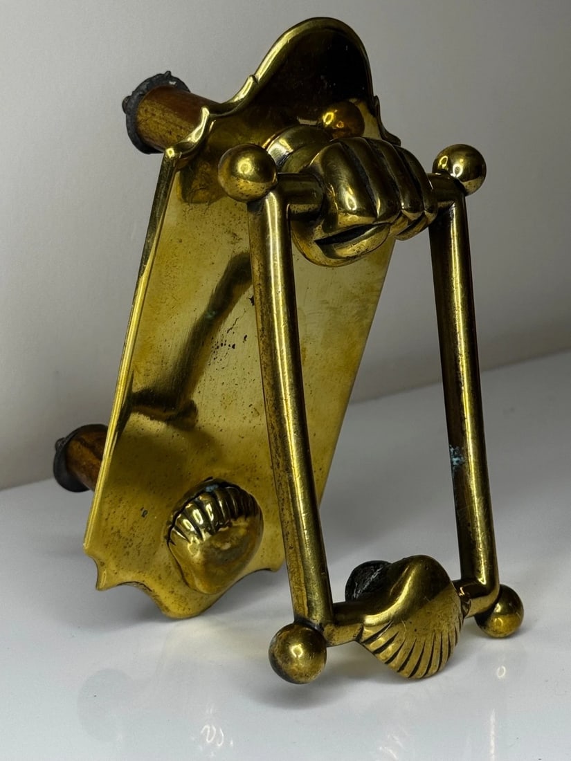 Brass Doctor’s Door Knocker Hand Holding Bar & Scallop Shell Near Highgrove - 2