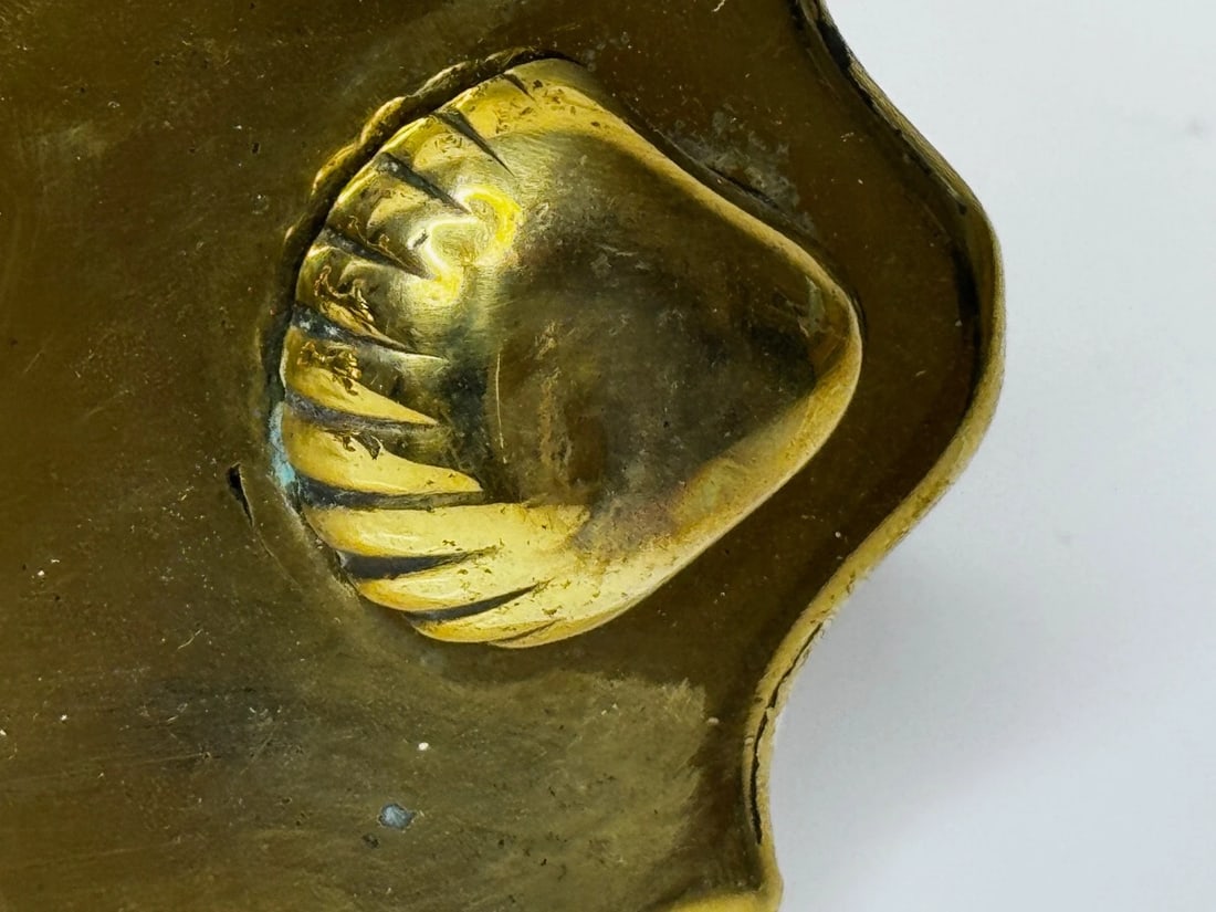 Brass Doctor’s Door Knocker Hand Holding Bar & Scallop Shell Near Highgrove - 7