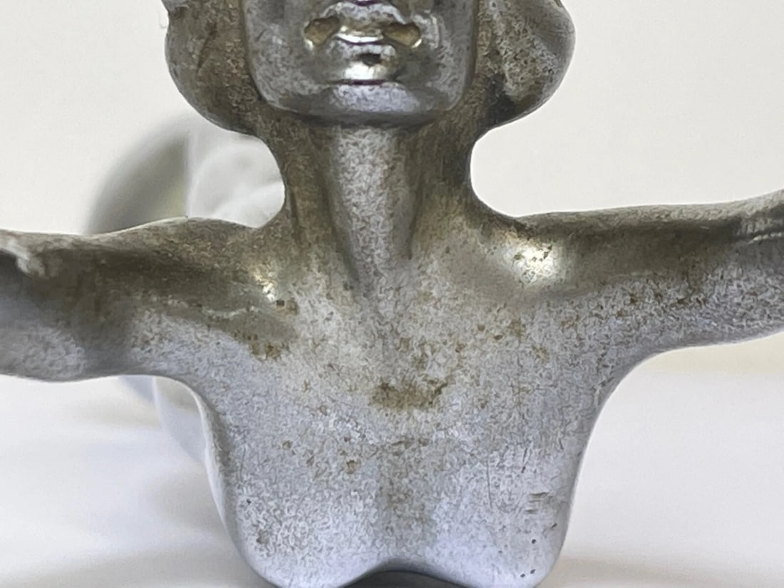 British Art Deco Original Nubile Chrome Classic Car Diving Lady Mascot Sculpture - 9