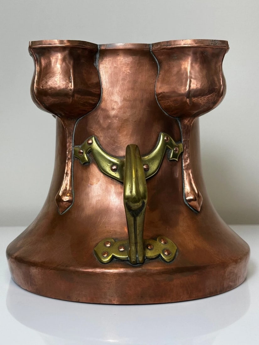 Art Nouveau 19th Century Copper With Brass Handles Floral Tulips Garden Planter - 16