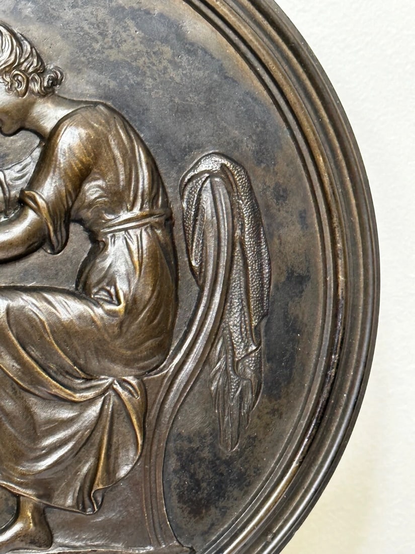 19th Century Coalbrookdale Bronze Circular Plaque Mother Holding Her Child - 4