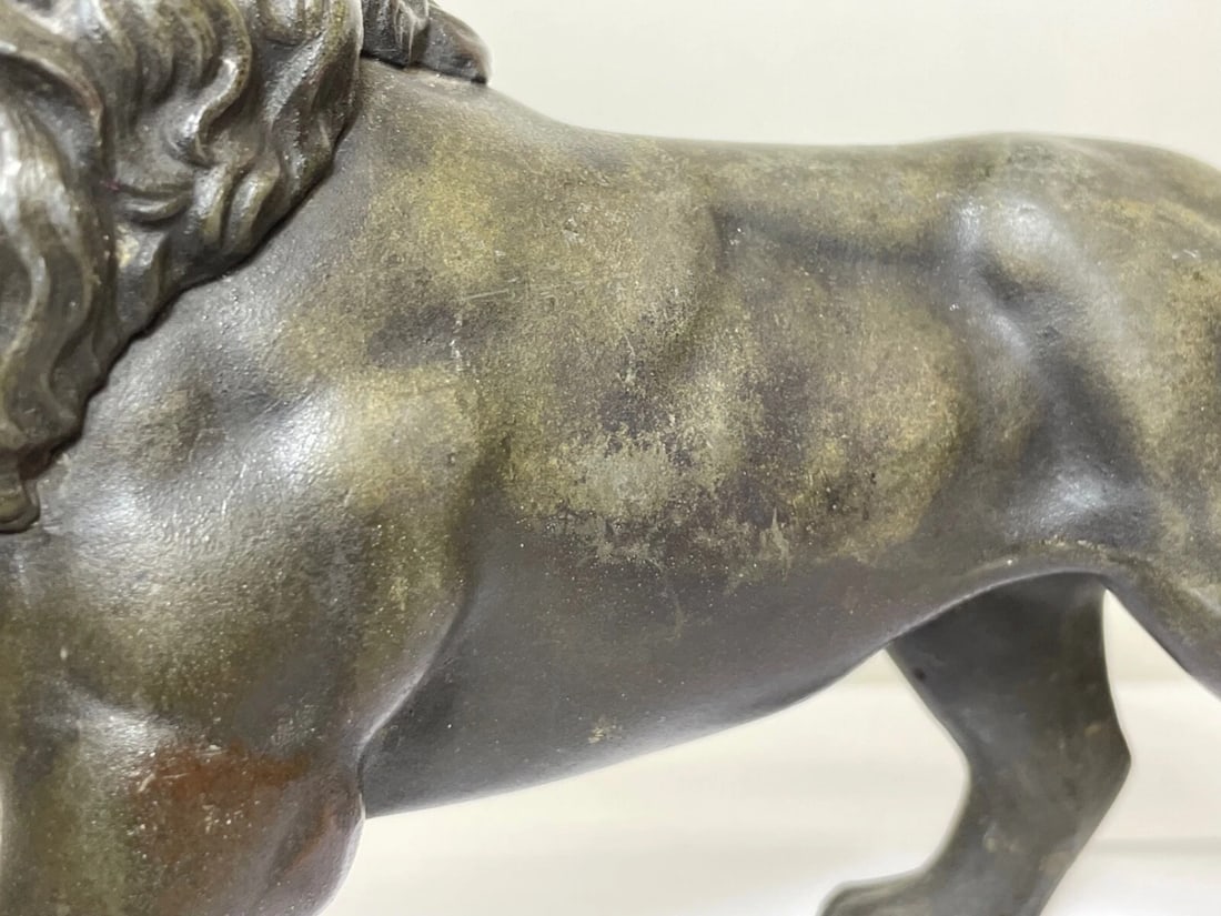 Impressive Antique Victorian Bronze Small Model Lion Sculpture - 3