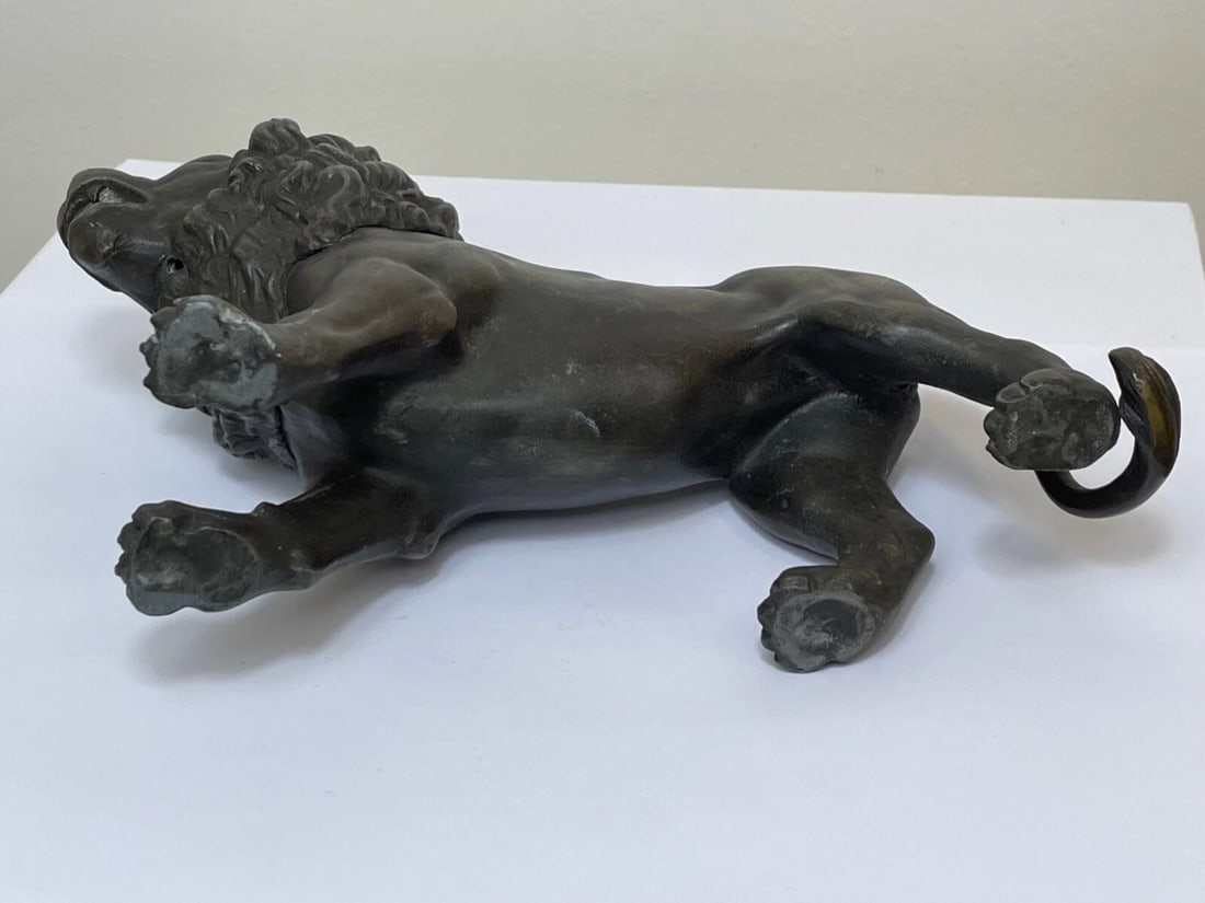 Impressive Antique Victorian Bronze Small Model Lion Sculpture - 4