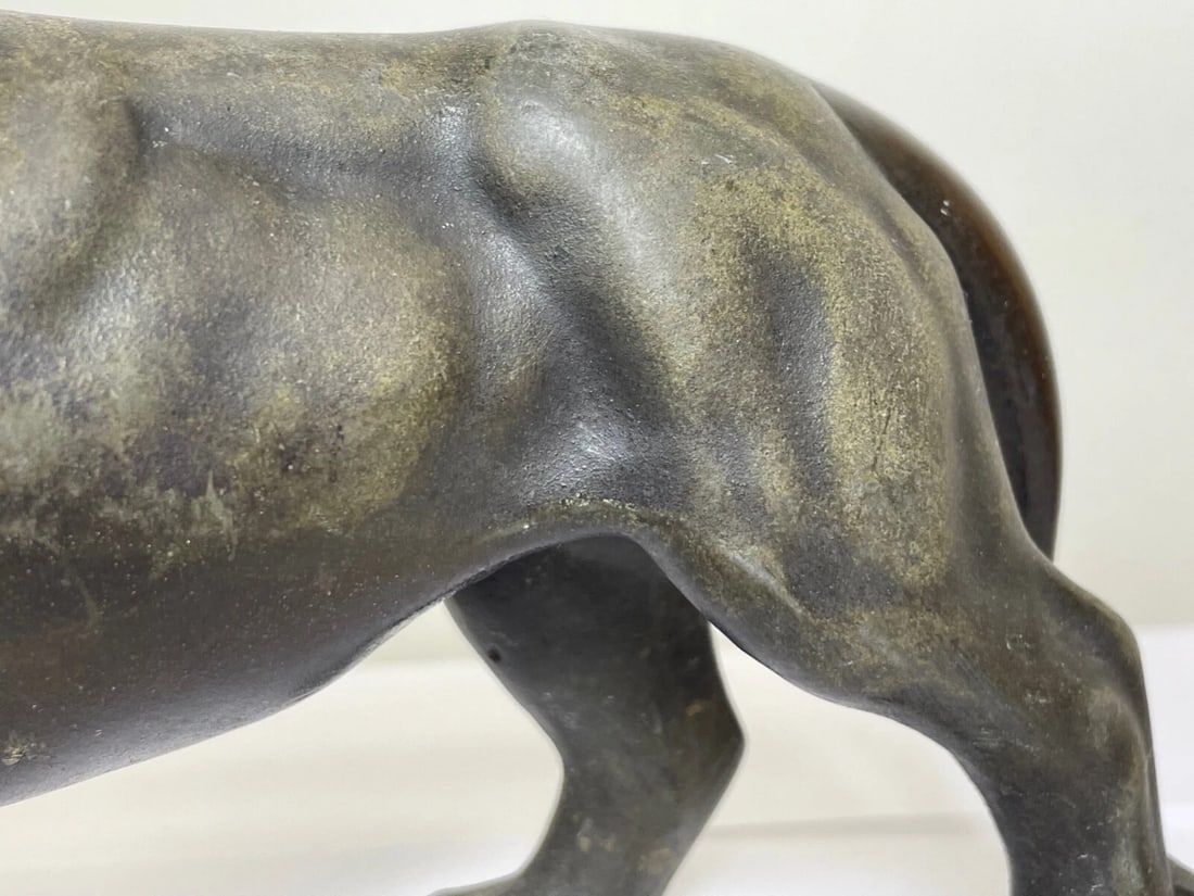 Impressive Antique Victorian Bronze Small Model Lion Sculpture - 5