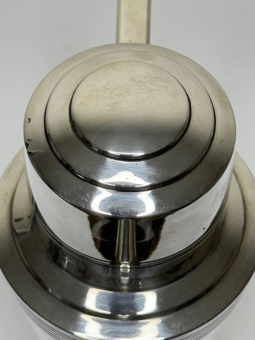 Silver Plate Mappin & Webb Art Deco Cocktail Shaker Designed By Keith Murray - 17
