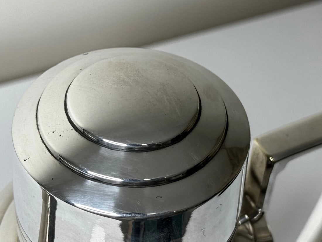 Silver Plate Mappin & Webb Art Deco Cocktail Shaker Designed By Keith Murray - 5
