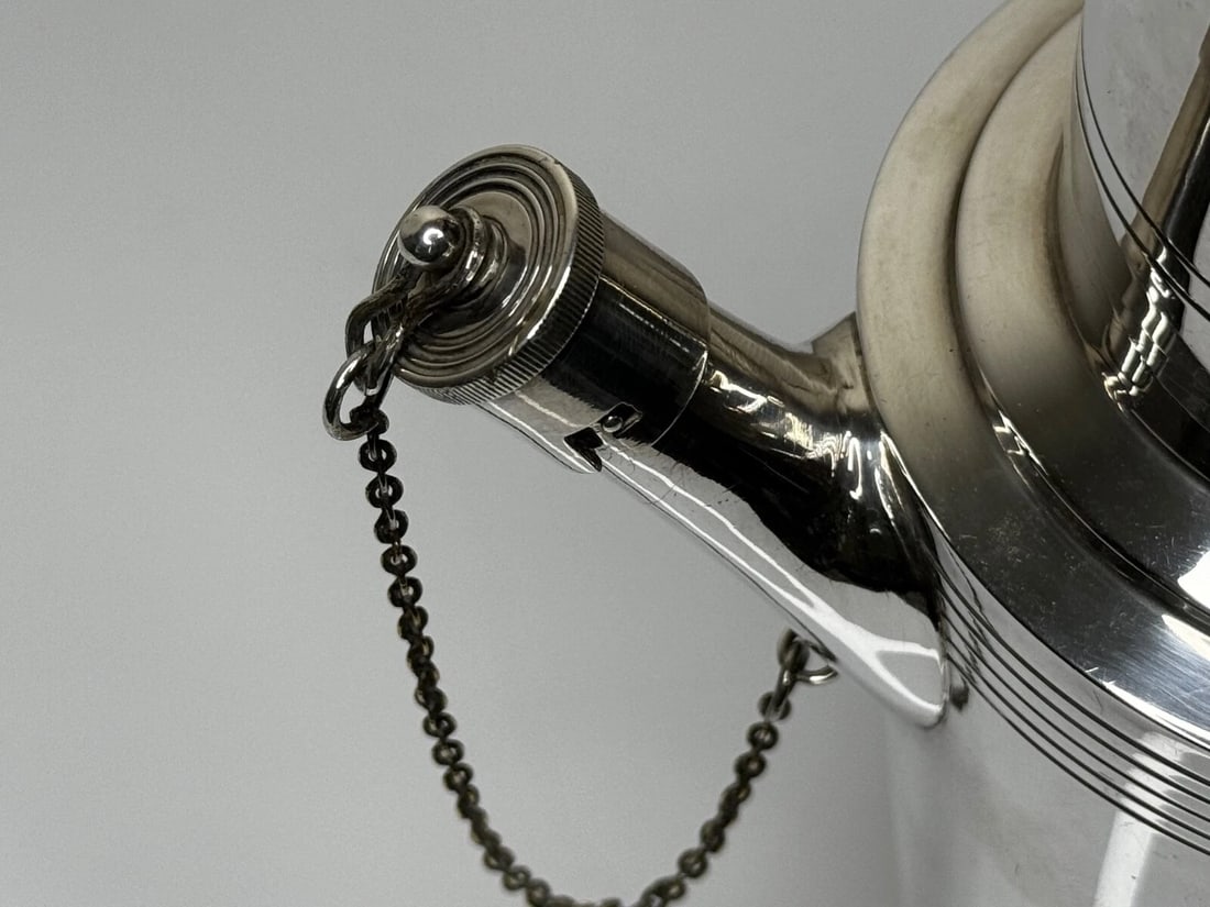 Silver Plate Mappin & Webb Art Deco Cocktail Shaker Designed By Keith Murray - 7