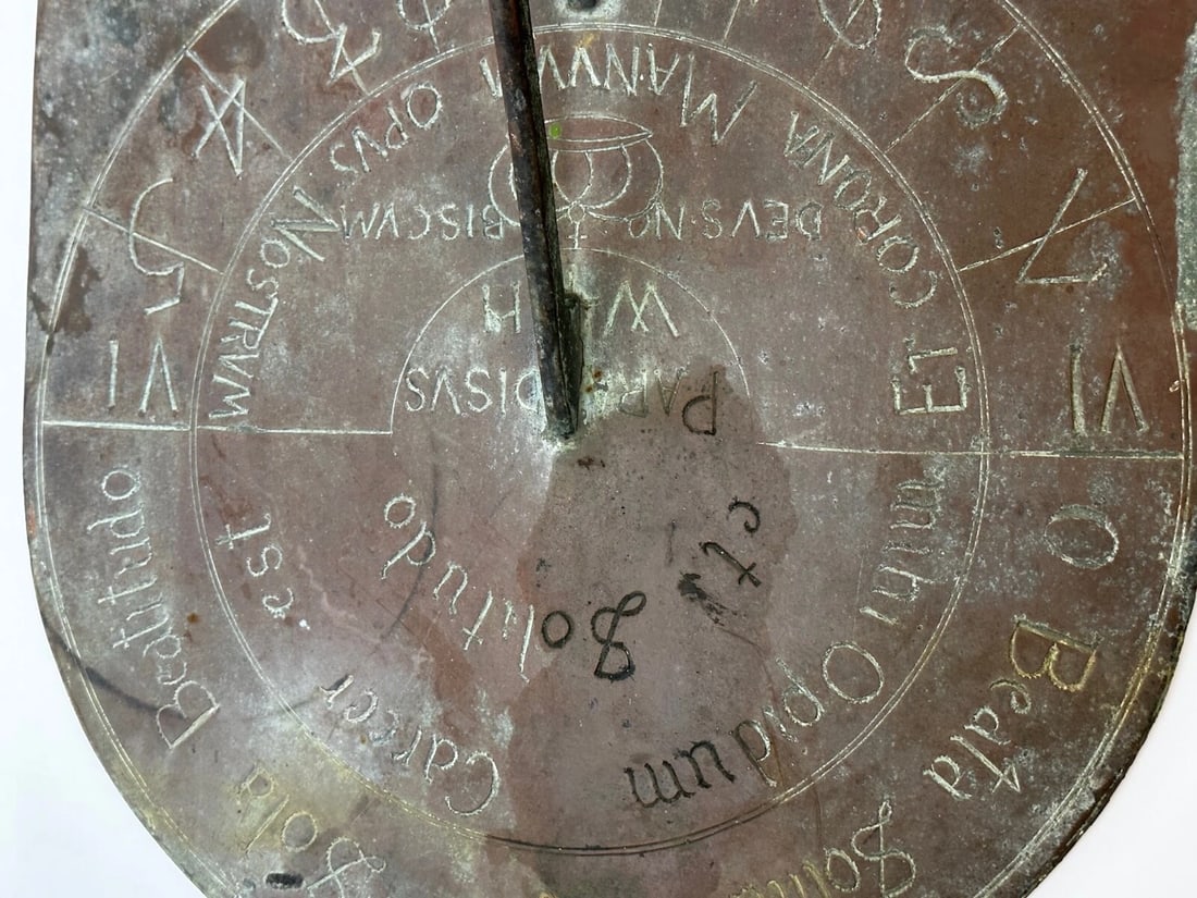 17th Century Bronze Garden Sundial Plate Gnomon Timepiece King Charles II Lives - 19