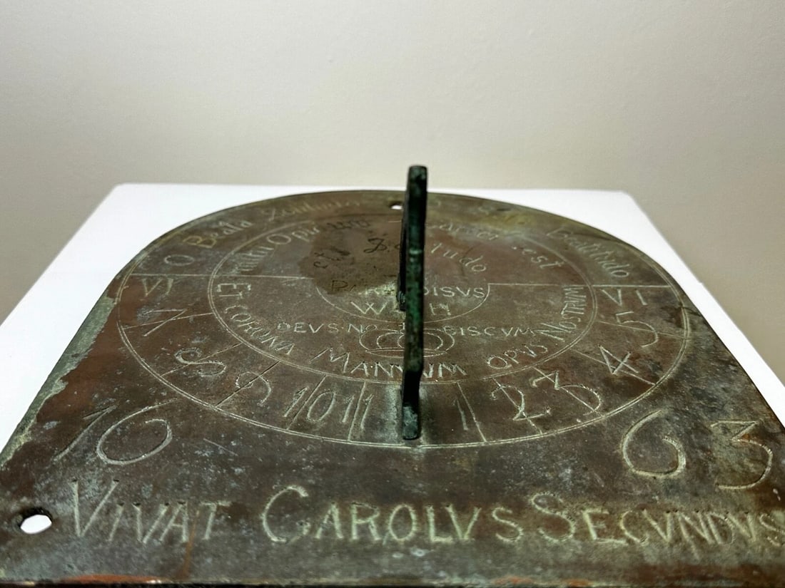17th Century Bronze Garden Sundial Plate Gnomon Timepiece King Charles II Lives - 2