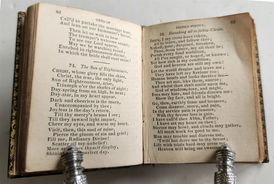 1840s MINIATURE BOOK GEMS of SACRED POETRY in ENGLISH antique - 11