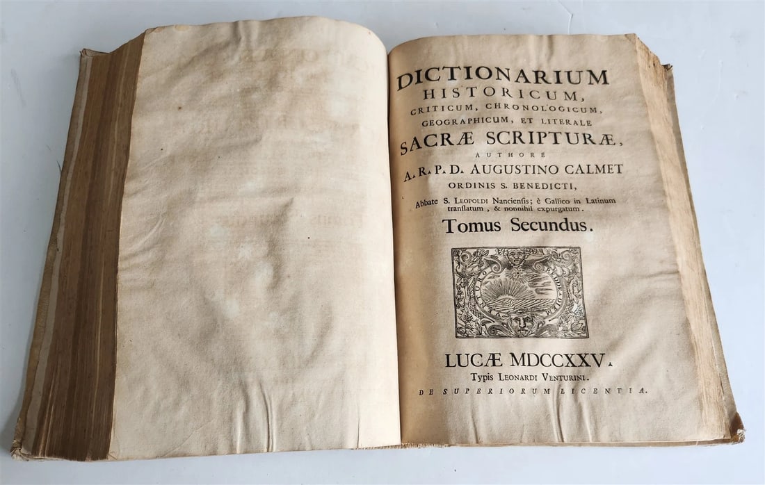 1725 HISTORICAL DICTIONARY by A. CALMET antique VELLUM BOUND FOLIO - 3