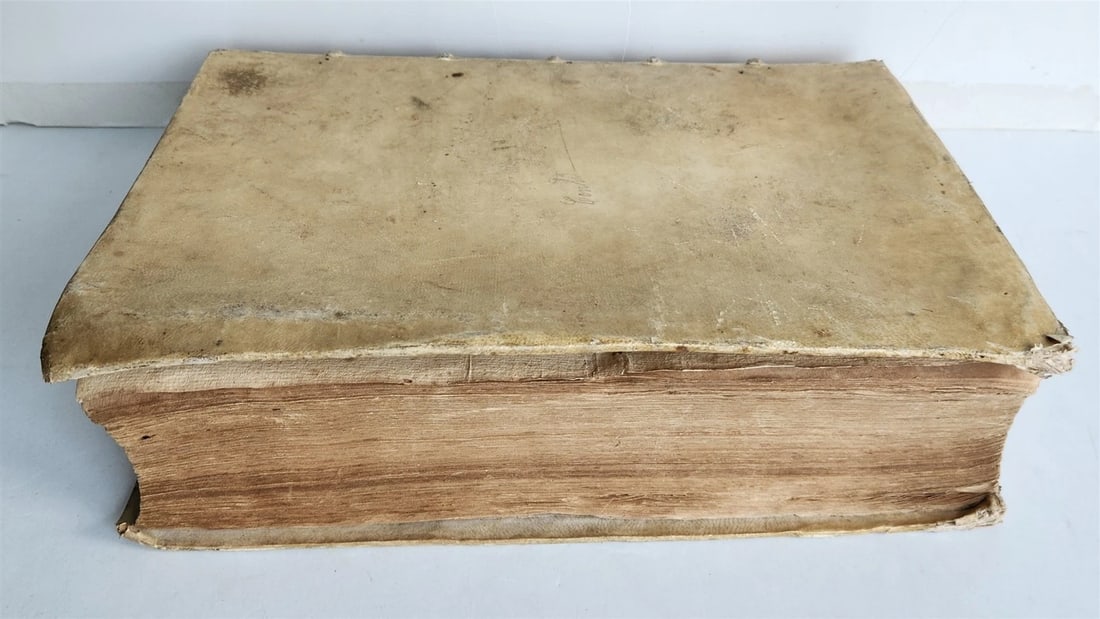 1725 HISTORICAL DICTIONARY by A. CALMET antique VELLUM BOUND FOLIO - 5