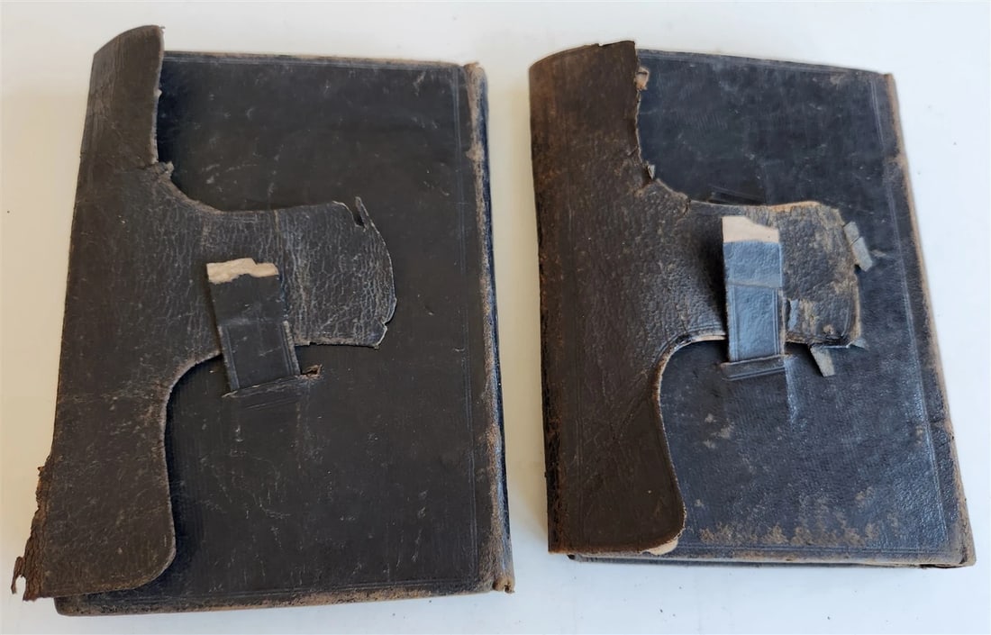 1567 BIBLE in LATIN 2 VOLUMES by PLANTIN antique incl. 1612 R.Barker partial NT - 5