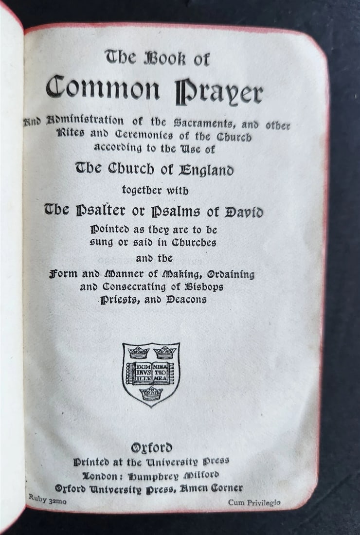 1890s COMMON PRAYER BOOK in ENGLISH antique SILVER DECORATED NICE BINDING - 3