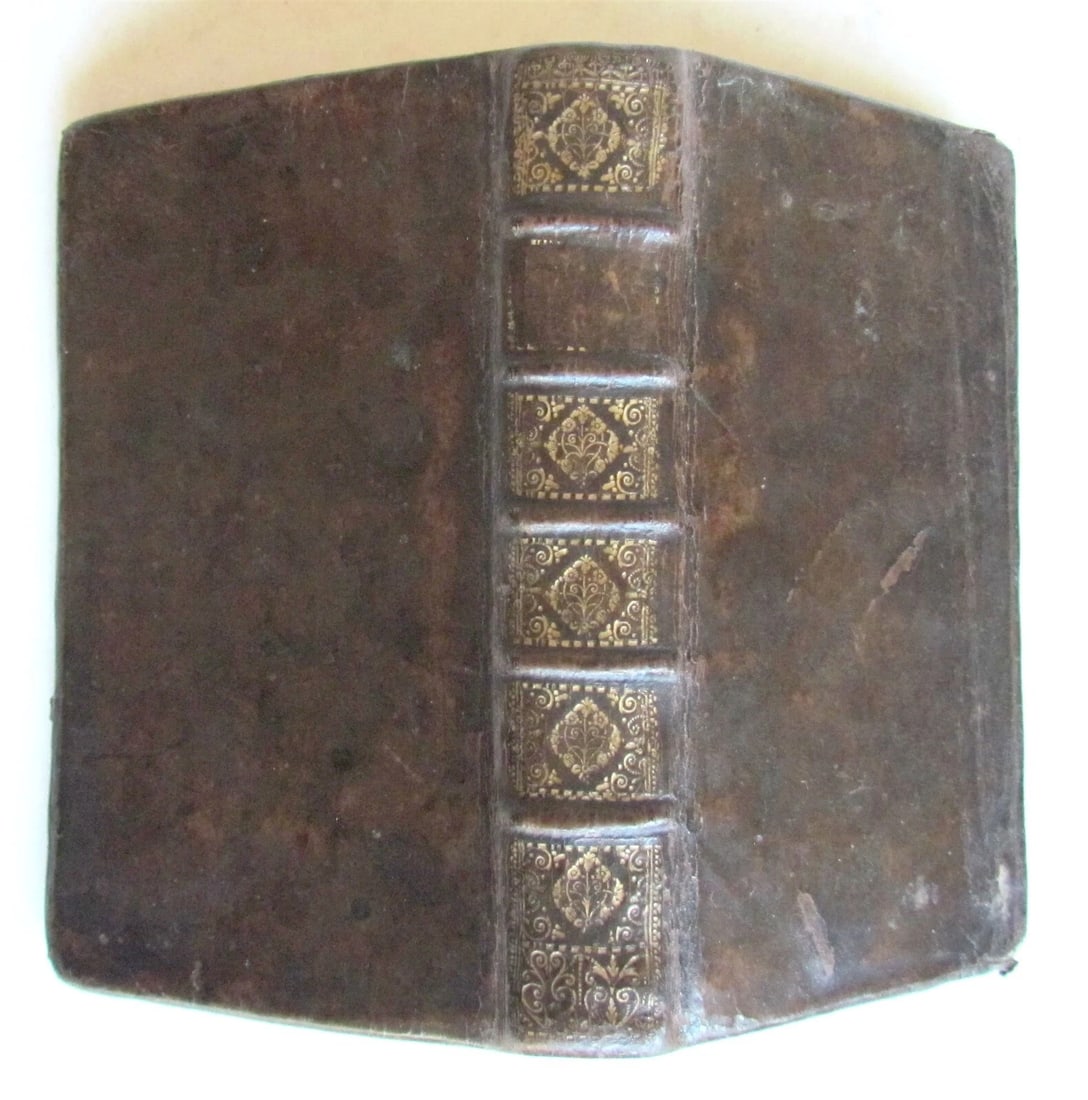 1692 Christian directory by French Jansenist theologian S.-M. Treuve antique - 3