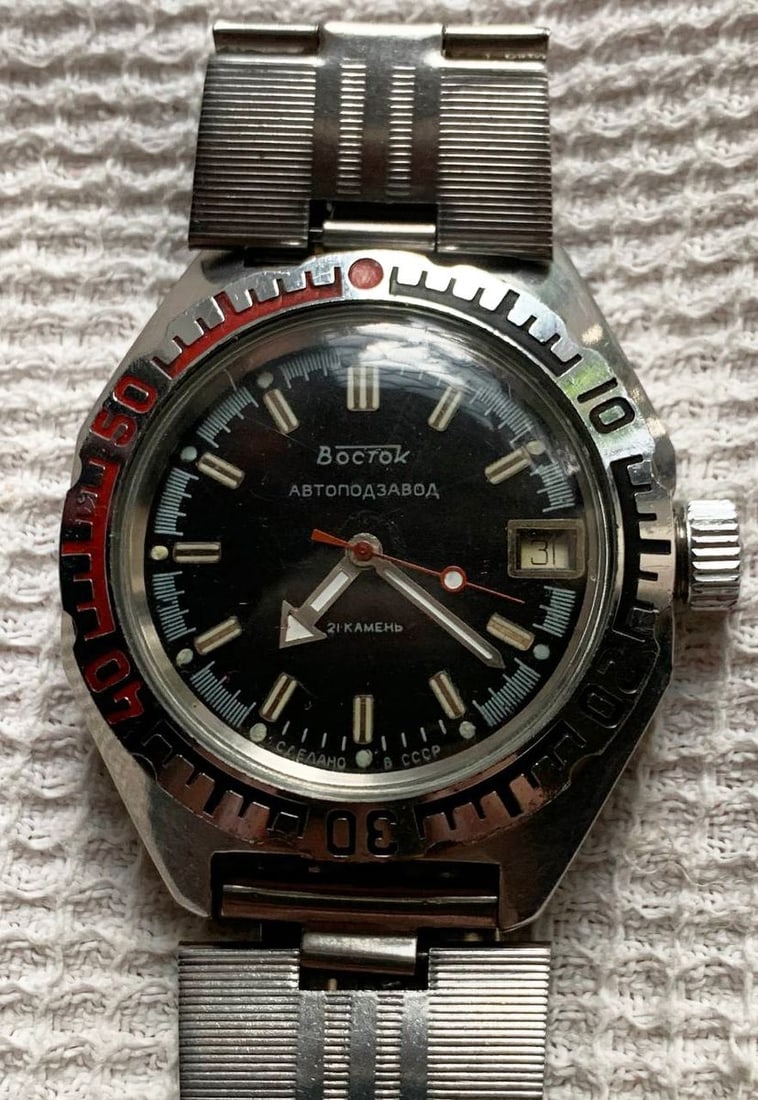 Vostok vintage men wrist watch / Russian antique unisex USSR watches - 2