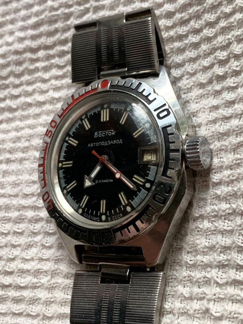 Vostok vintage men wrist watch / Russian antique unisex USSR watches - 4
