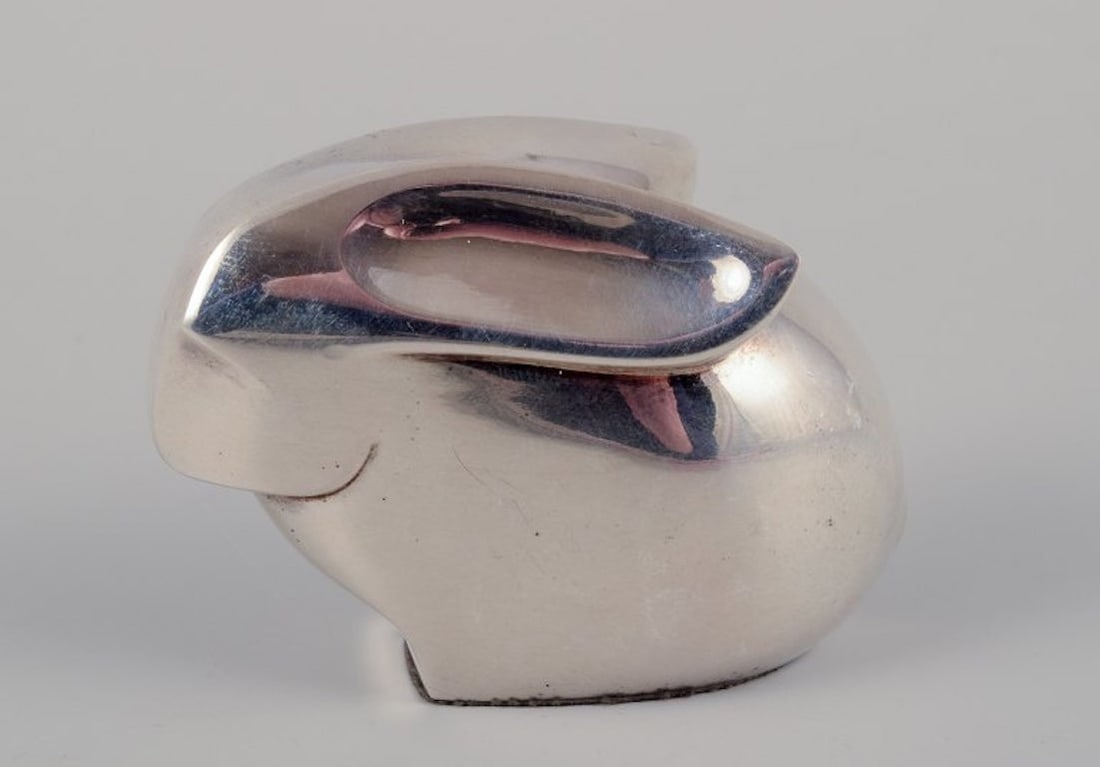 Dansk International Designs Ltd. Small sculpture of rabbit in plated silver. 1970s. - 2
