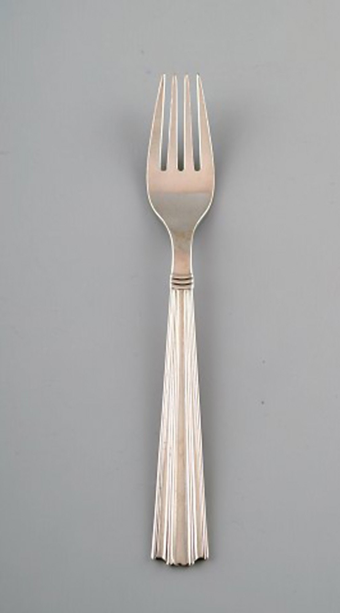 French Art deco dinner service in plated silver. Consisting of dinner knives, dinner forks and - 3