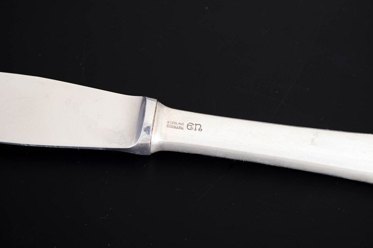 Evald Nielsen, Denmark. Two dinner knives in sterling silver and stainless steel. Approx. 1930s. - 4
