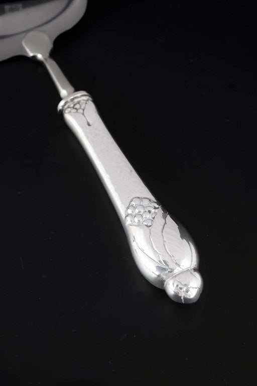 Evald Nielsen, Denmark. Art Deco cheese slicer in silver and stainless steel. Approx. 1920s. - 3