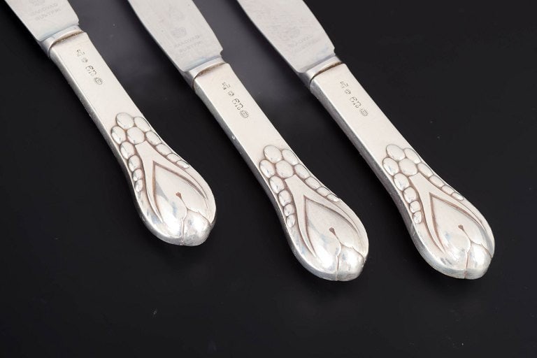 Evald Nielsen, Denmark. Set of three lunch knives in sterling silver and stainless steel. Approx. - 3