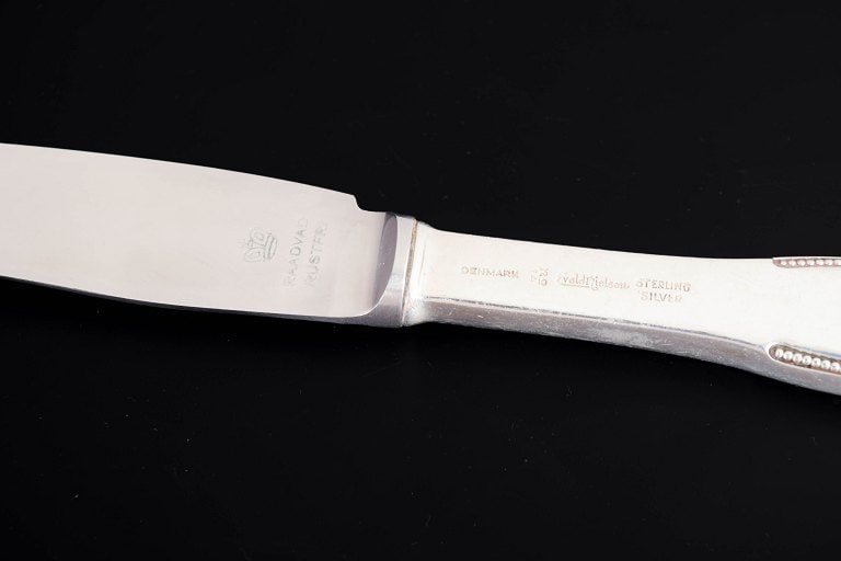 Evald Nielsen, Denmark. Two lunch knives in sterling silver and stainless steel. Approx. 1930s. - 4