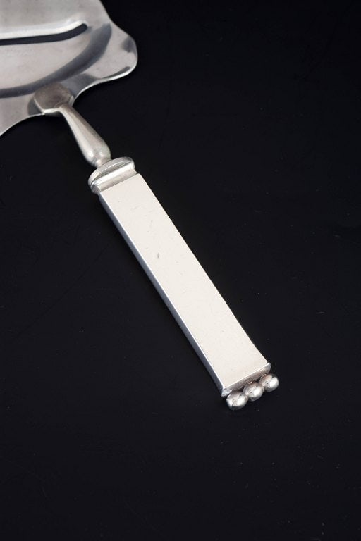 Evald Nielsen, Denmark. Art Deco cheese slicer in silver and stainless steel. Approx. 1930s. - 3