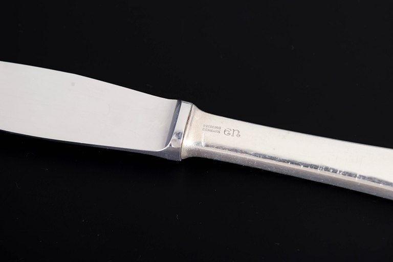 Evald Nielsen, Denmark. Set of three dinner knives in sterling silver and stainless steel. Approx. - 5