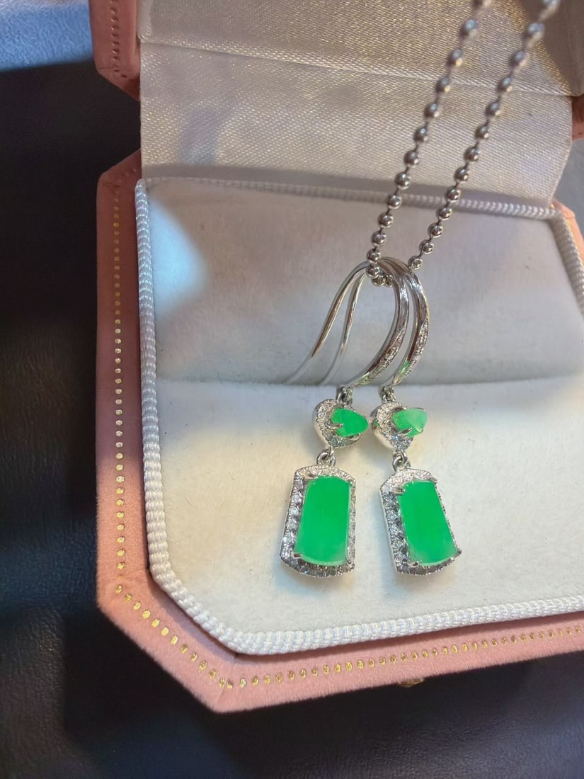 18K Gold Jade Earrings - 2