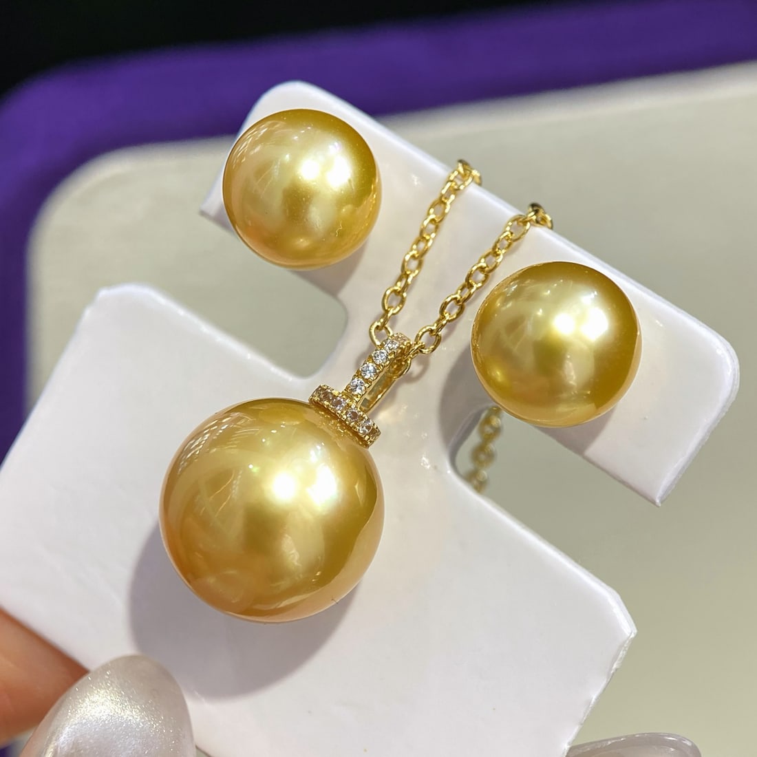 18K Gold High-Quality Golden Pearl Set - 3
