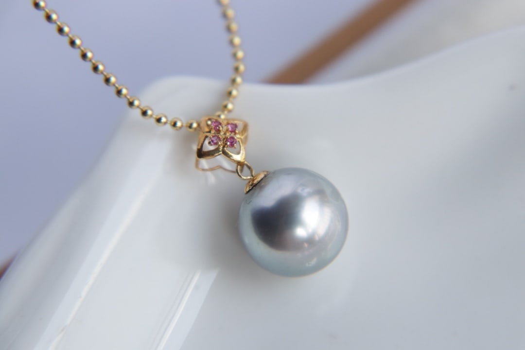 18K Gold Tahitian Pearl Pendant - 7