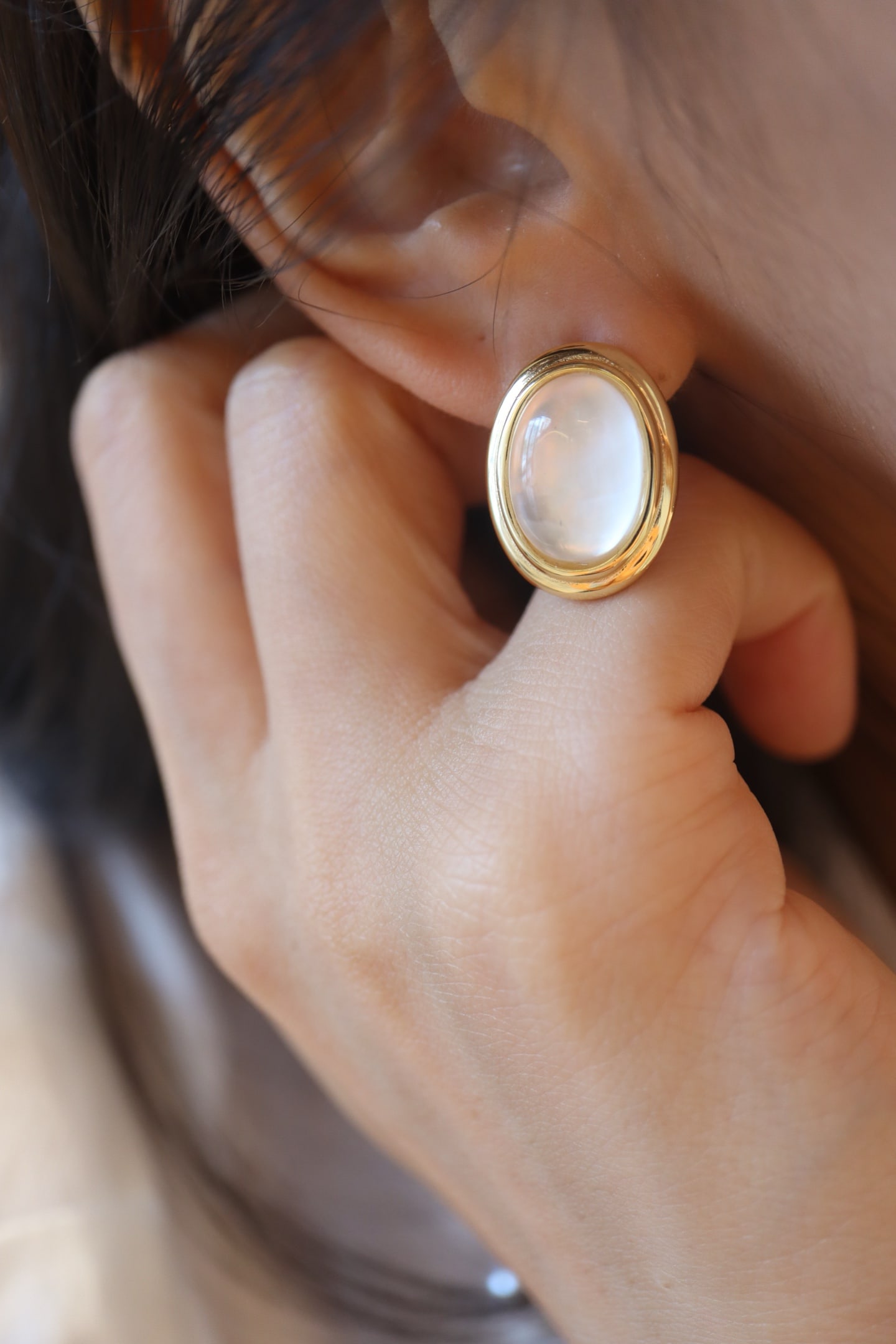 Natural White Crystal Earrings - 8