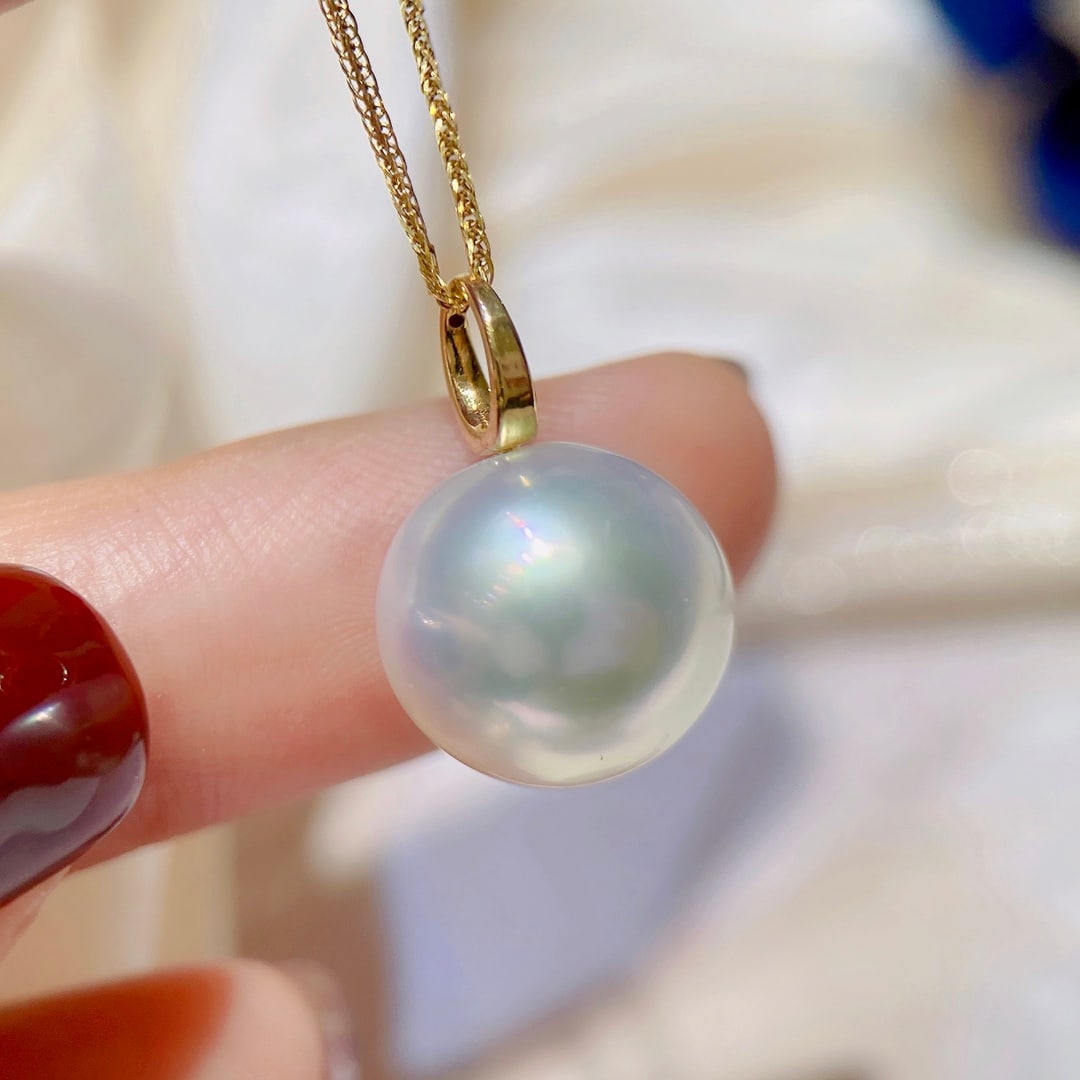 18K Gold Pearl Pendant - 2
