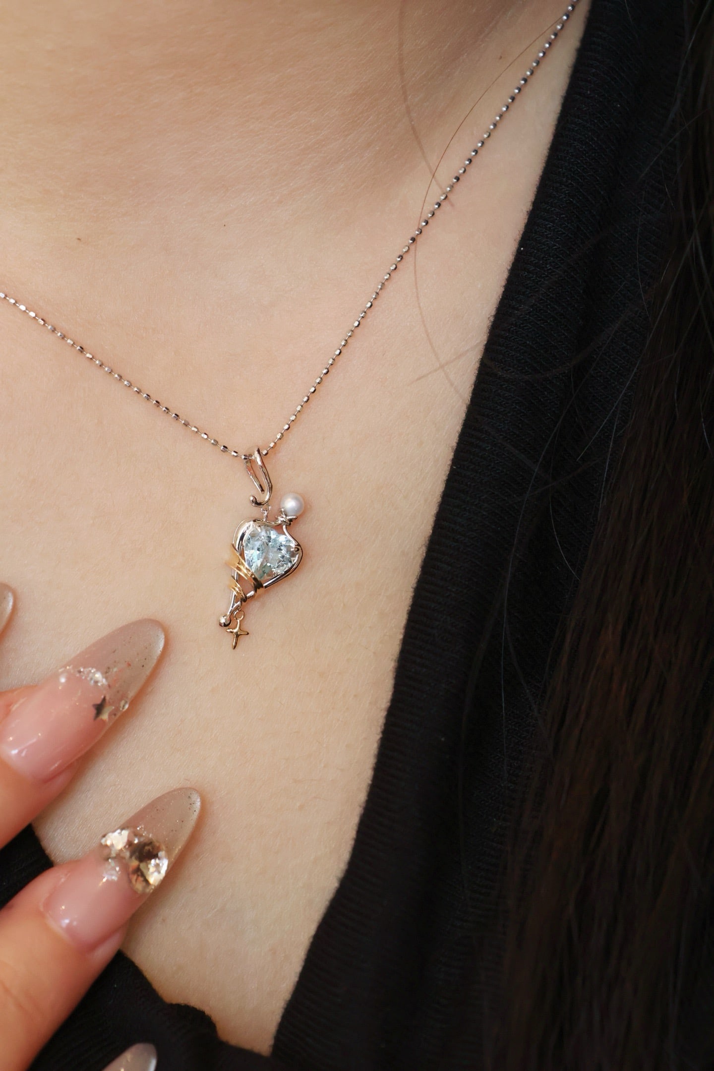 18K Gold Aquamarine Pendant - 4