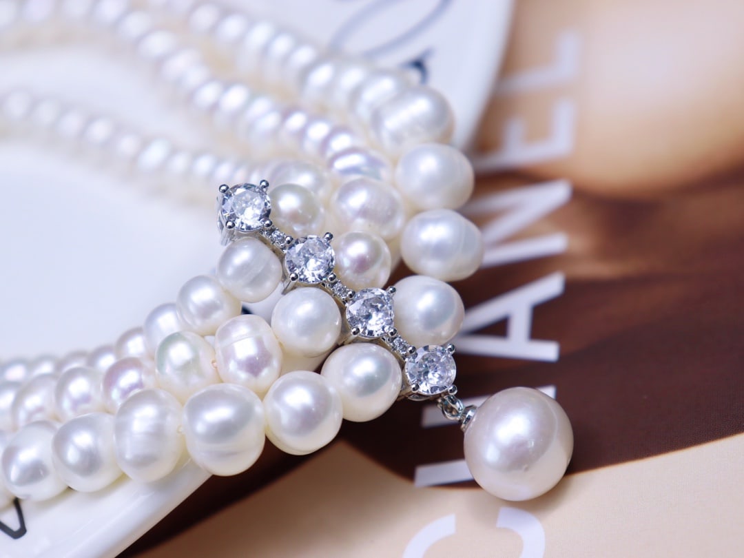 Natural White Pearl Multi-layer Necklace - 7