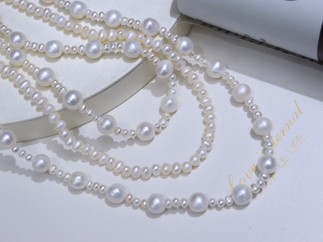 Natural Freshwater White Pearl Necklace - 4