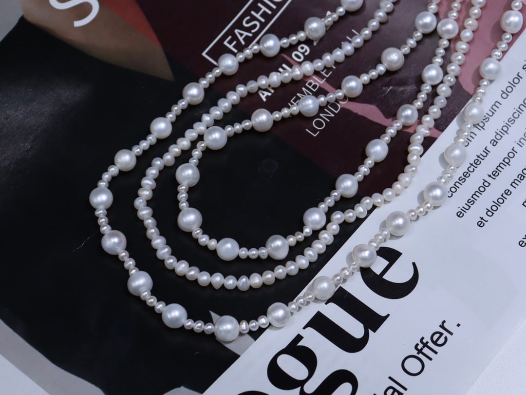 Natural Freshwater White Pearl Necklace - 9