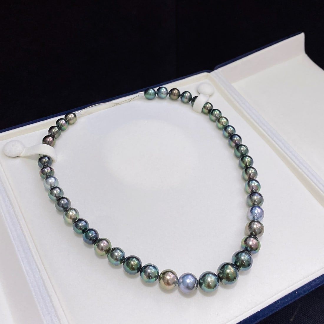 Tahitian Pearl Necklace - 4