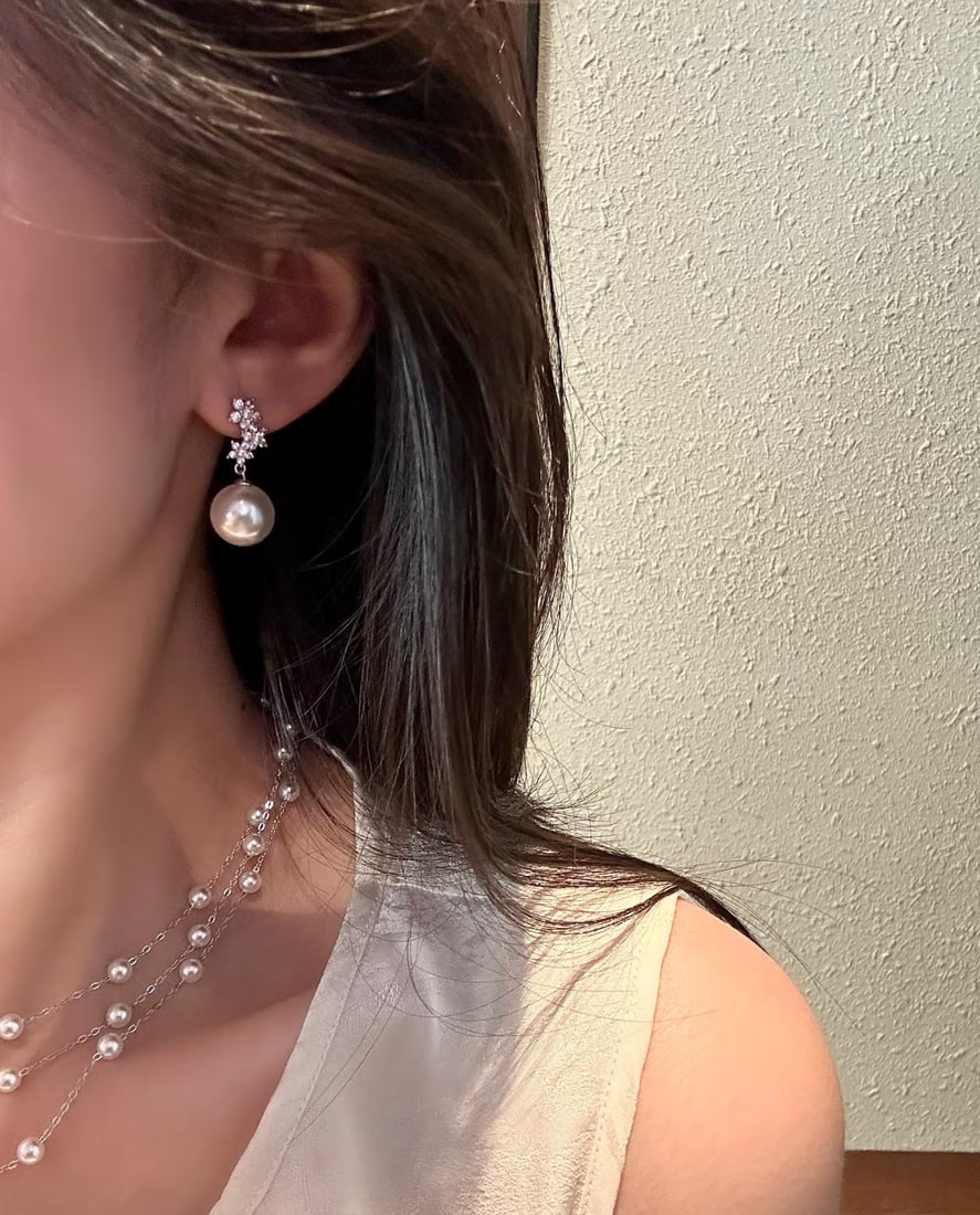 18K Gold Natural Diamond Akoya Saltwater Pearl Earrings - 3
