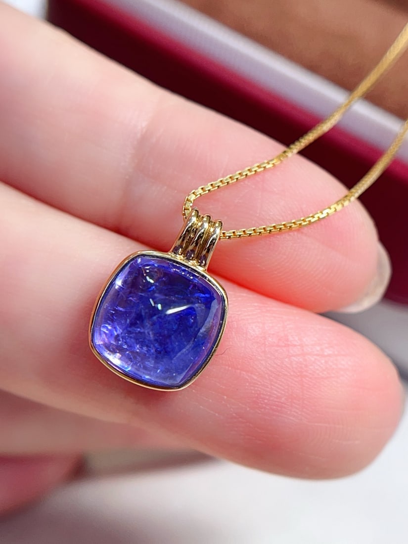 18K Gold Tanzanite Pendant - 3