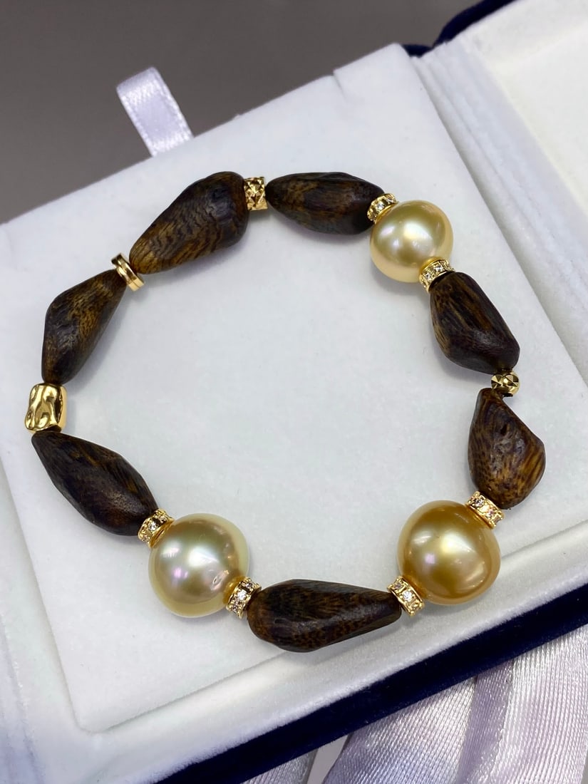 South Sea Golden Pearl Bracelet - 4