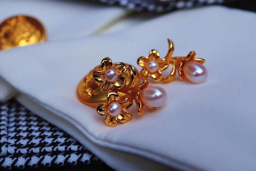 Sterling Silver Pearl Earrings - 5
