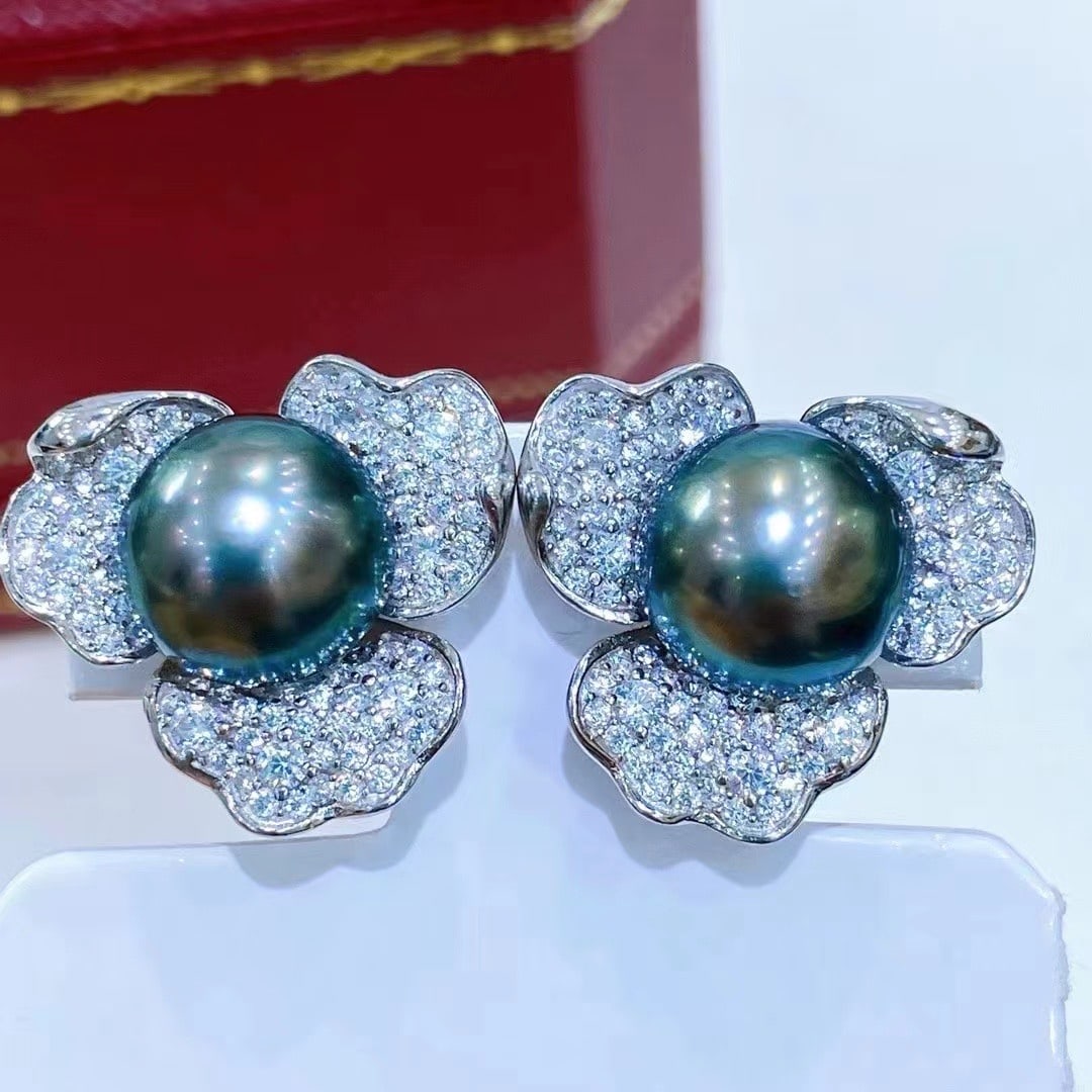 18K Gold Black Pearl Earrings - 3