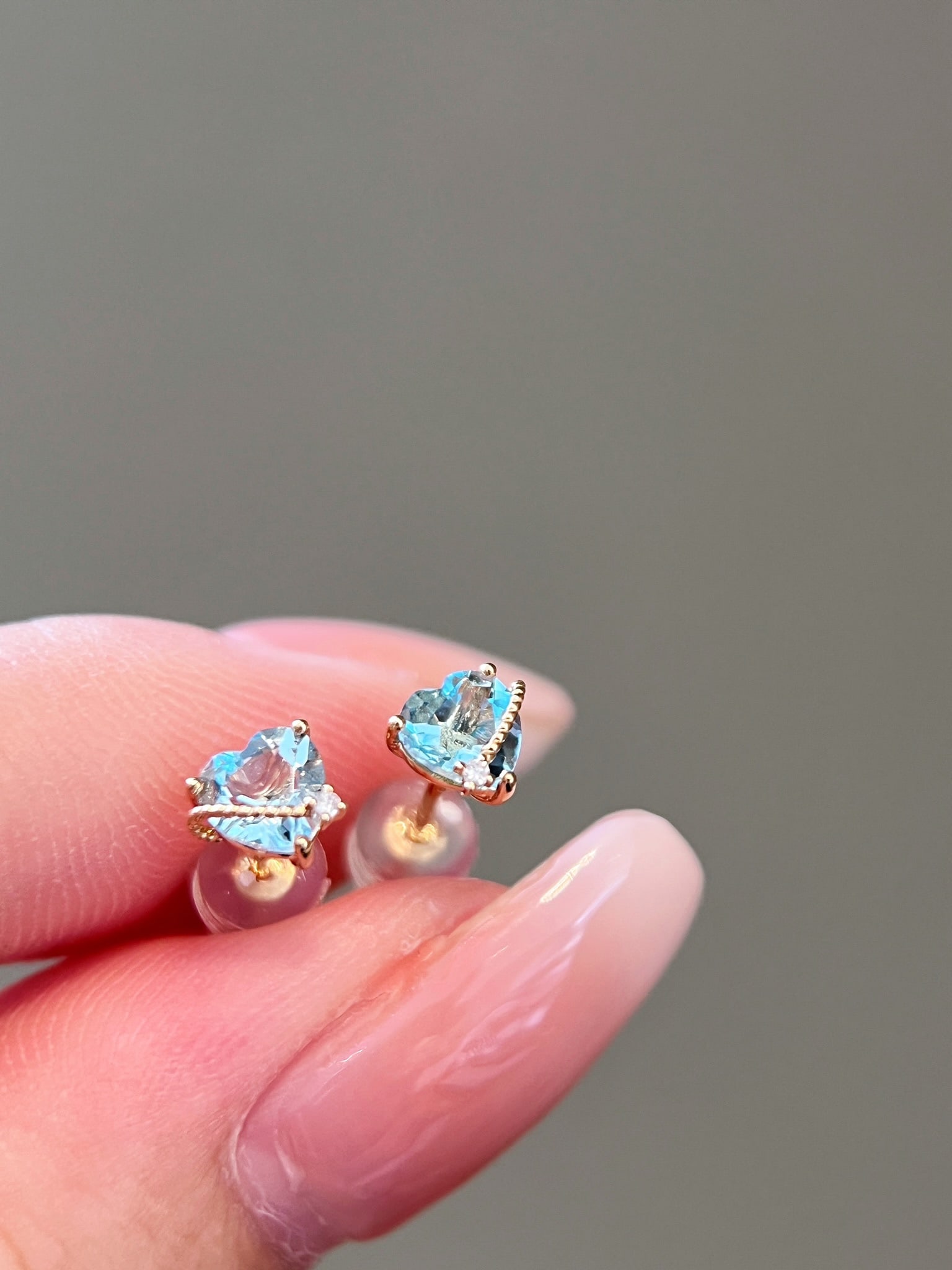 18K Gold Aquamarine Diamond Earrings - 3